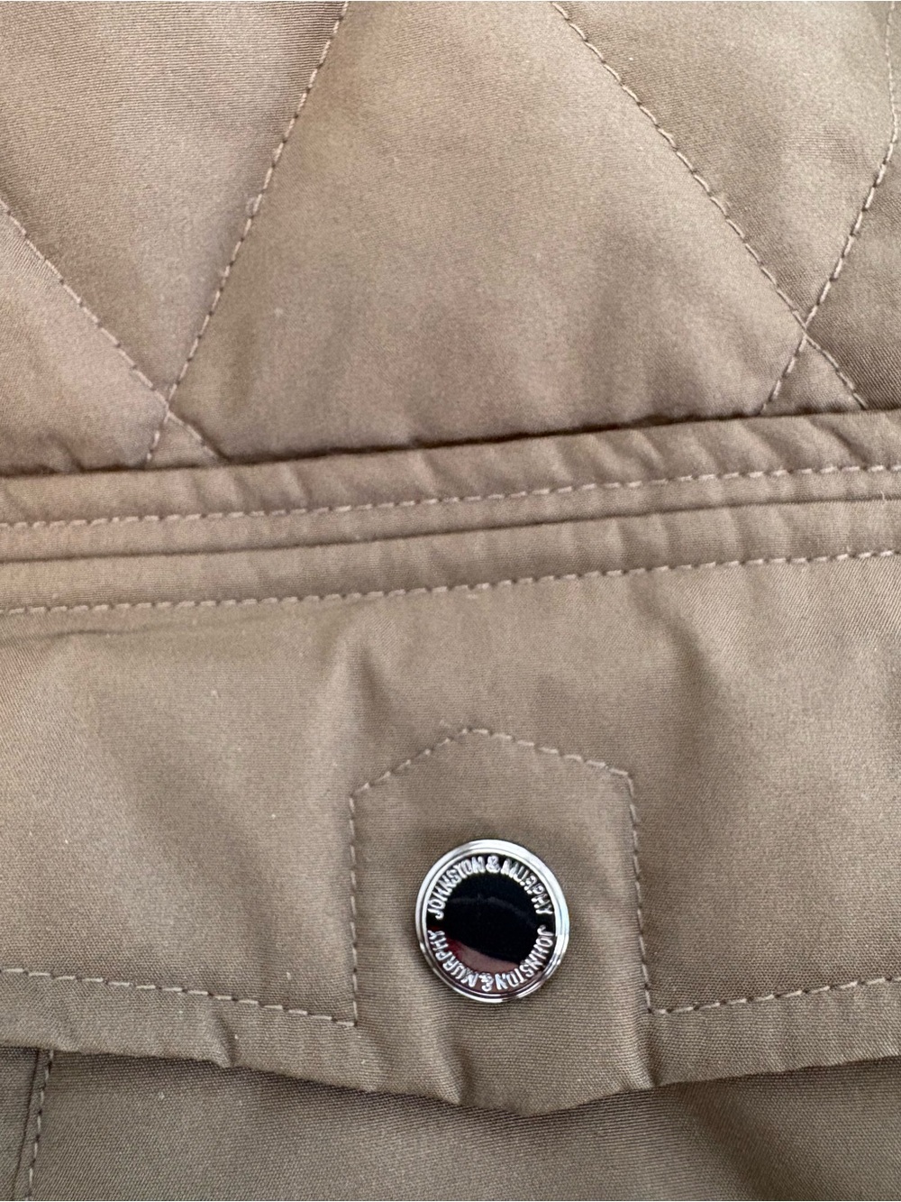 Johnston & Murphy Quilted Field Jacket | Size
Large | AMAZING Condition - Picture 3 of 8